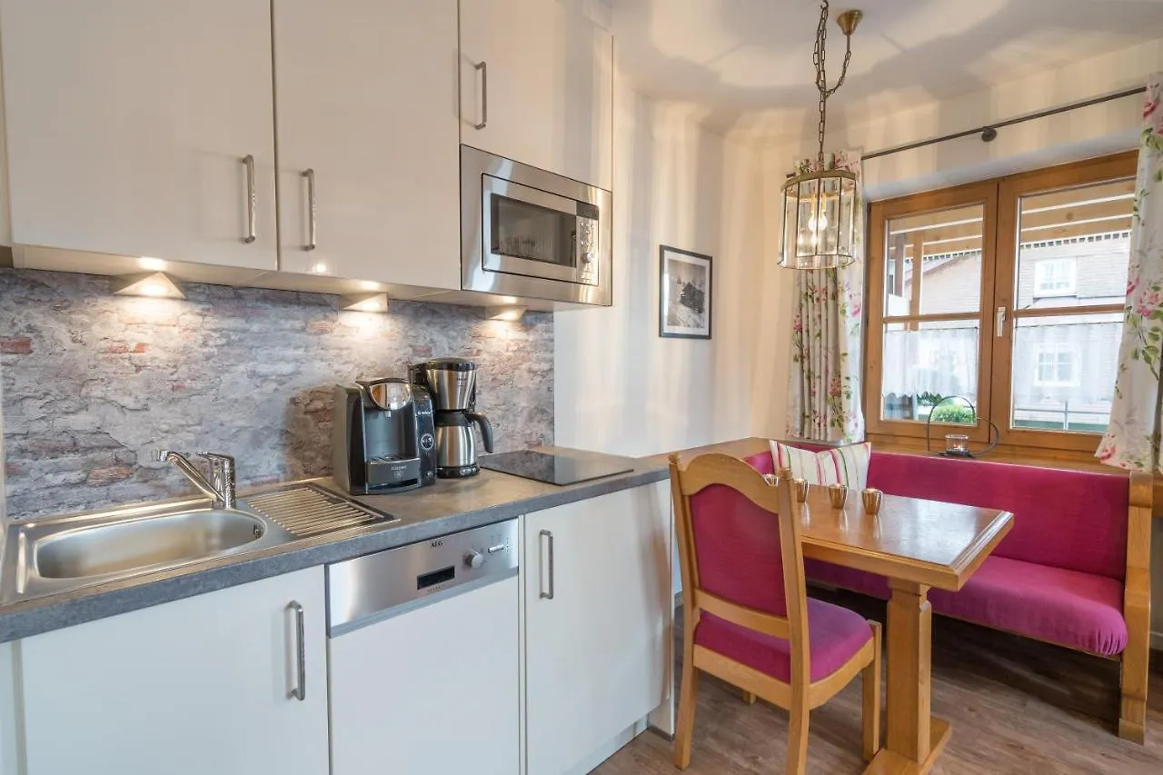 Ferienwohnungen Alpentraum - Landhaus Im Oberen Markt Oberstdorf Apartmán