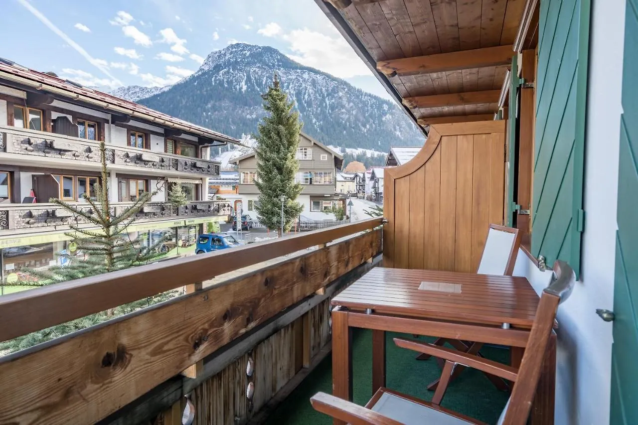 Ferienwohnungen Alpentraum - Landhaus Im Oberen Markt Oberstdorf