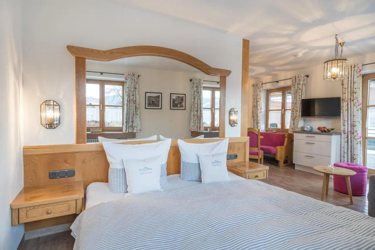 Apartmán Ferienwohnungen Alpentraum - Landhaus Im Oberen Markt Oberstdorf