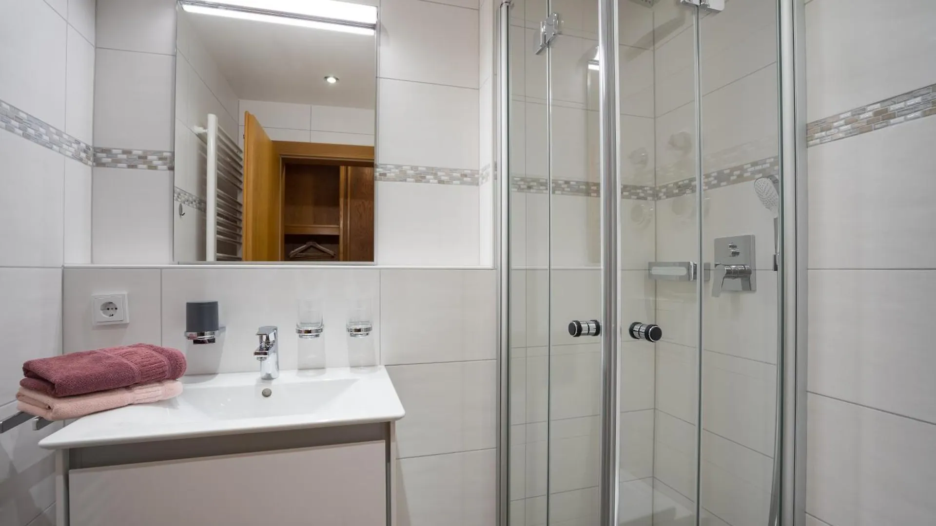 Ferienwohnungen Alpentraum - Landhaus Im Oberen Markt Oberstdorf Apartmán